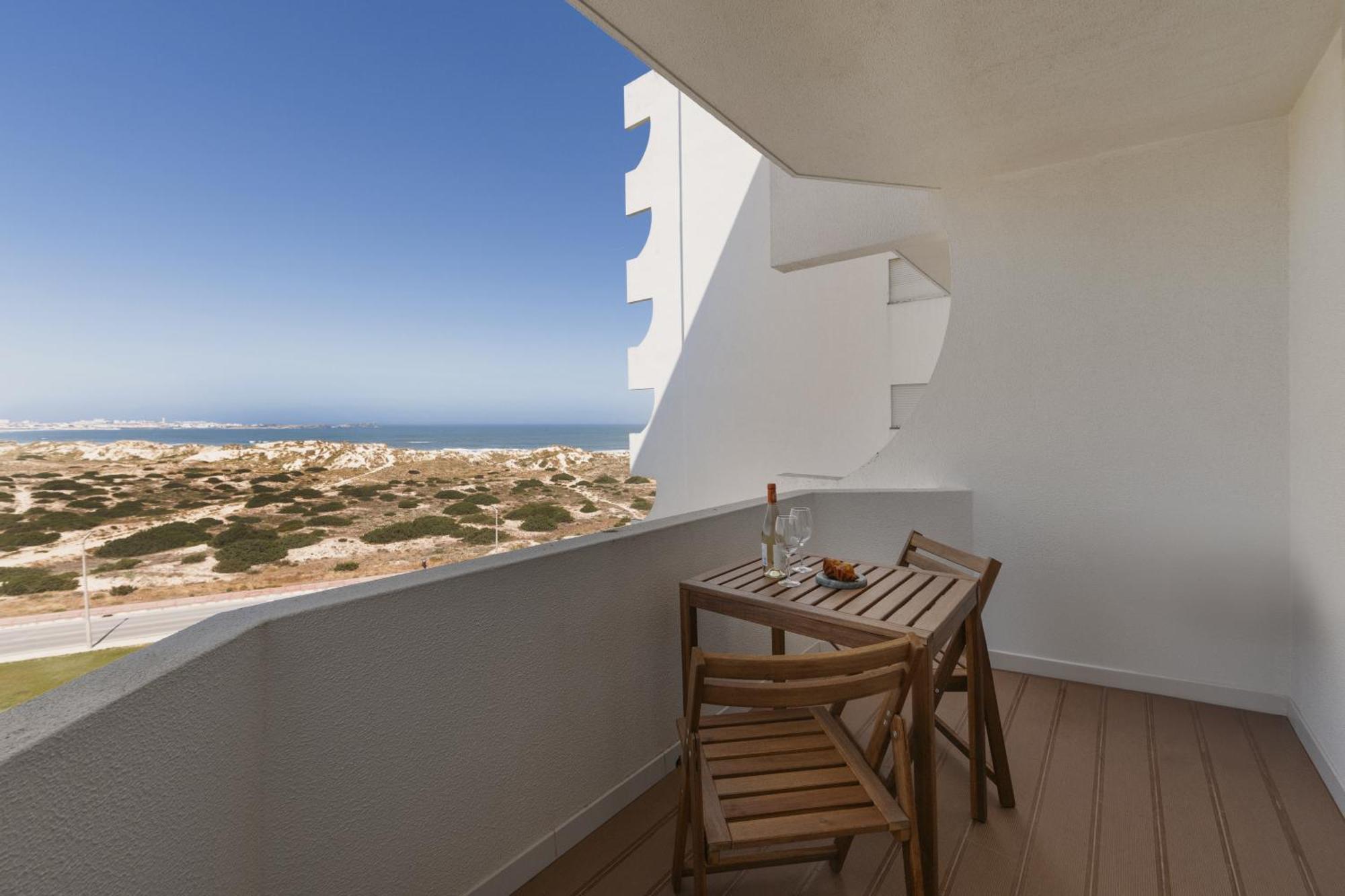 Baleal Breeze Apartment เฟอร์เรล ภายนอก รูปภาพ